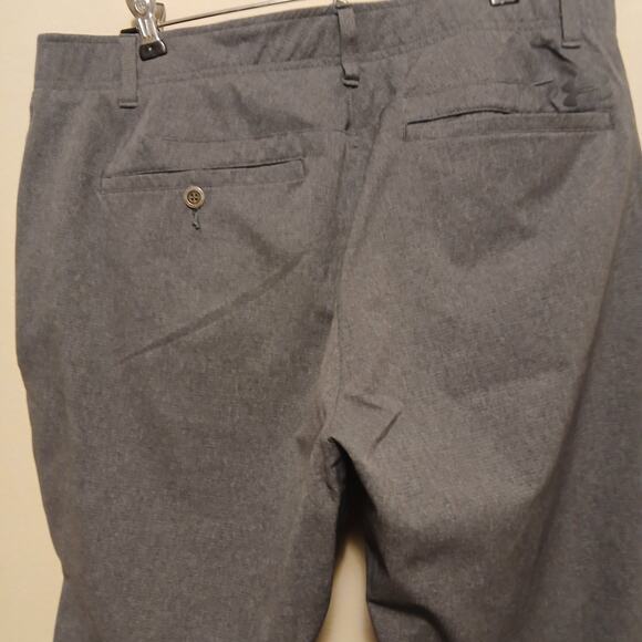 Under Armour Mens Golf Chino Pants 36 X 32 Gray Perforated Dress Casual - Picture 5 of 9